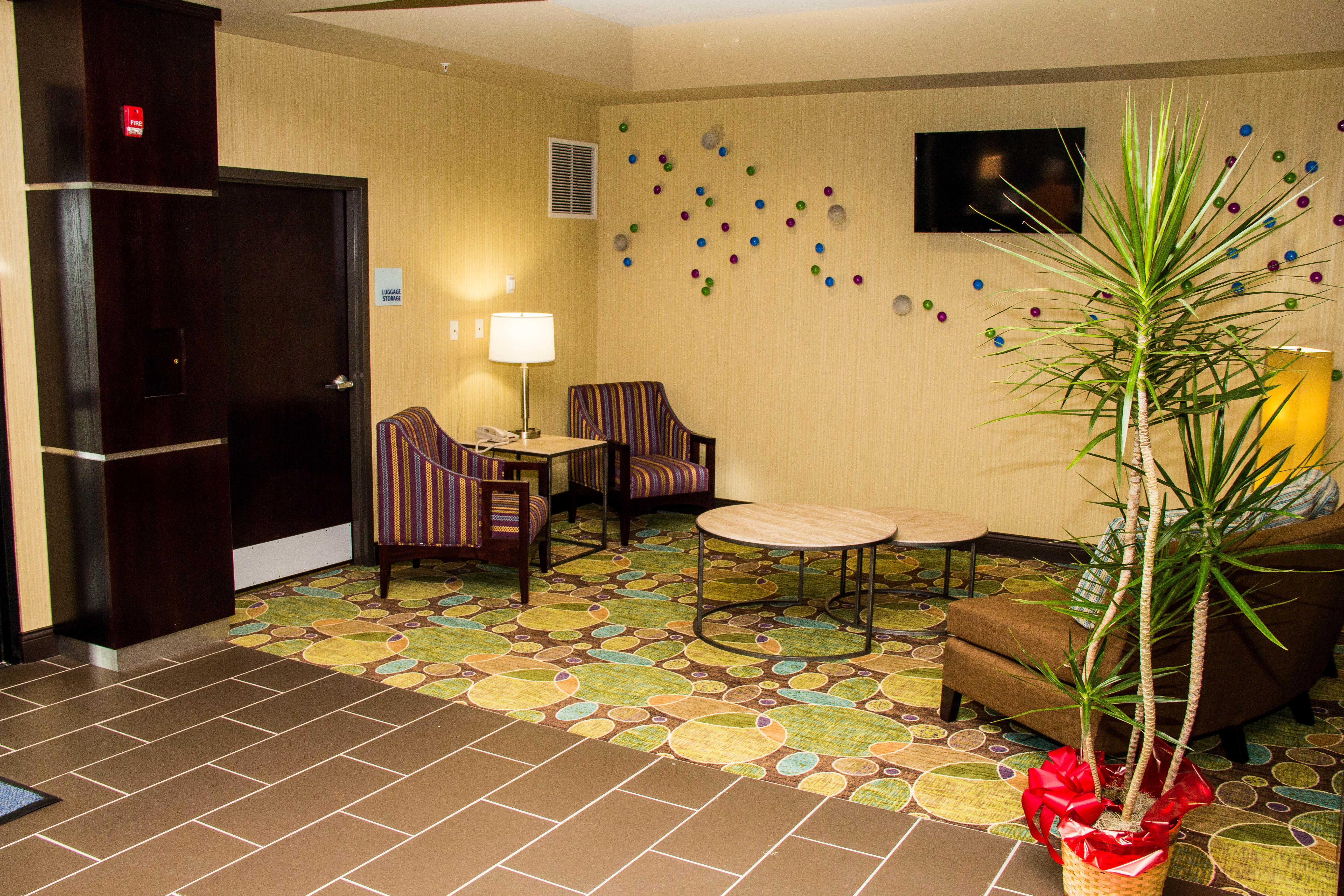 Holiday Inn Express And Suites Sikeston By Ihg Buitenkant foto